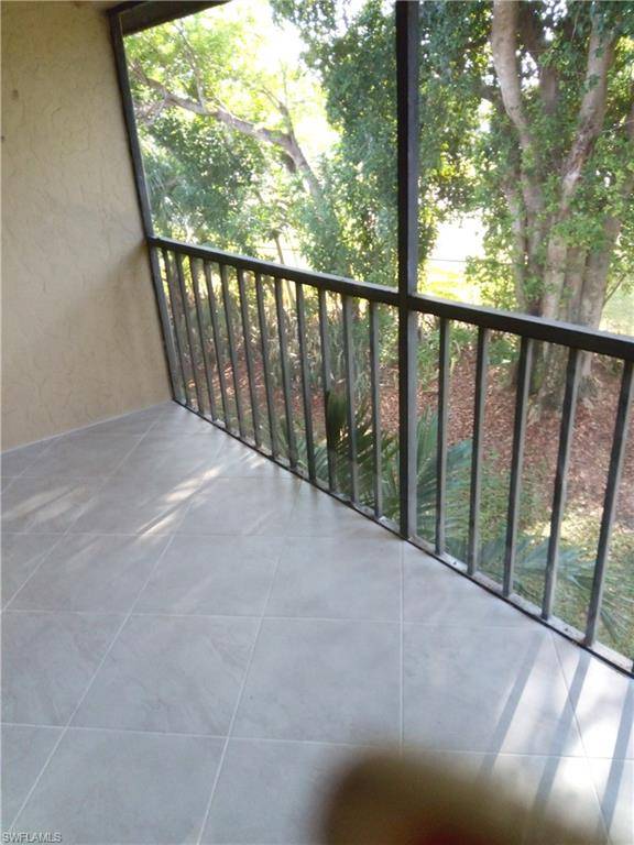 Naples, FL 34104,1460 Green Valley CIR #403