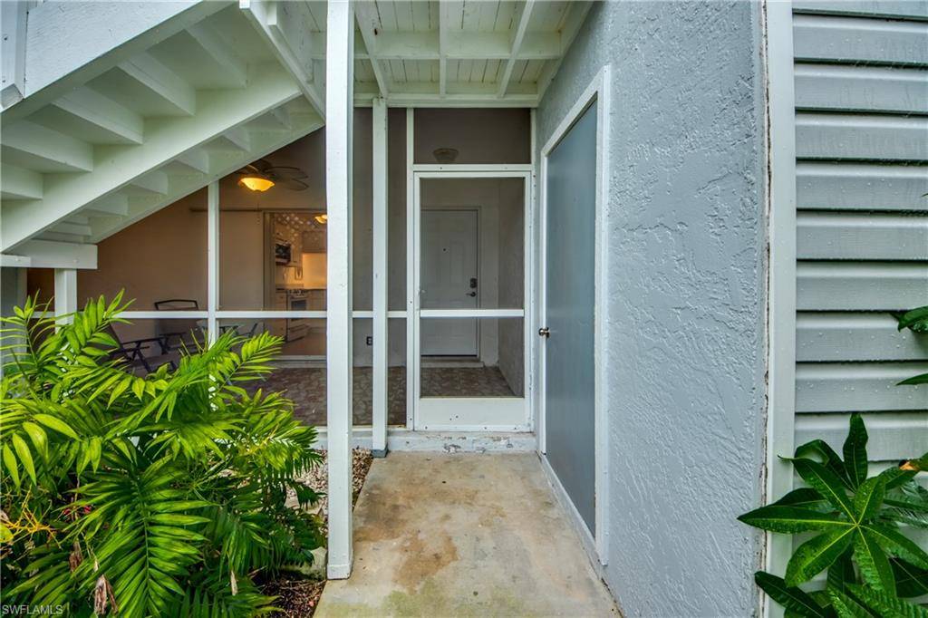 North Fort Myers, FL 33917,15400 River Vista DR #302