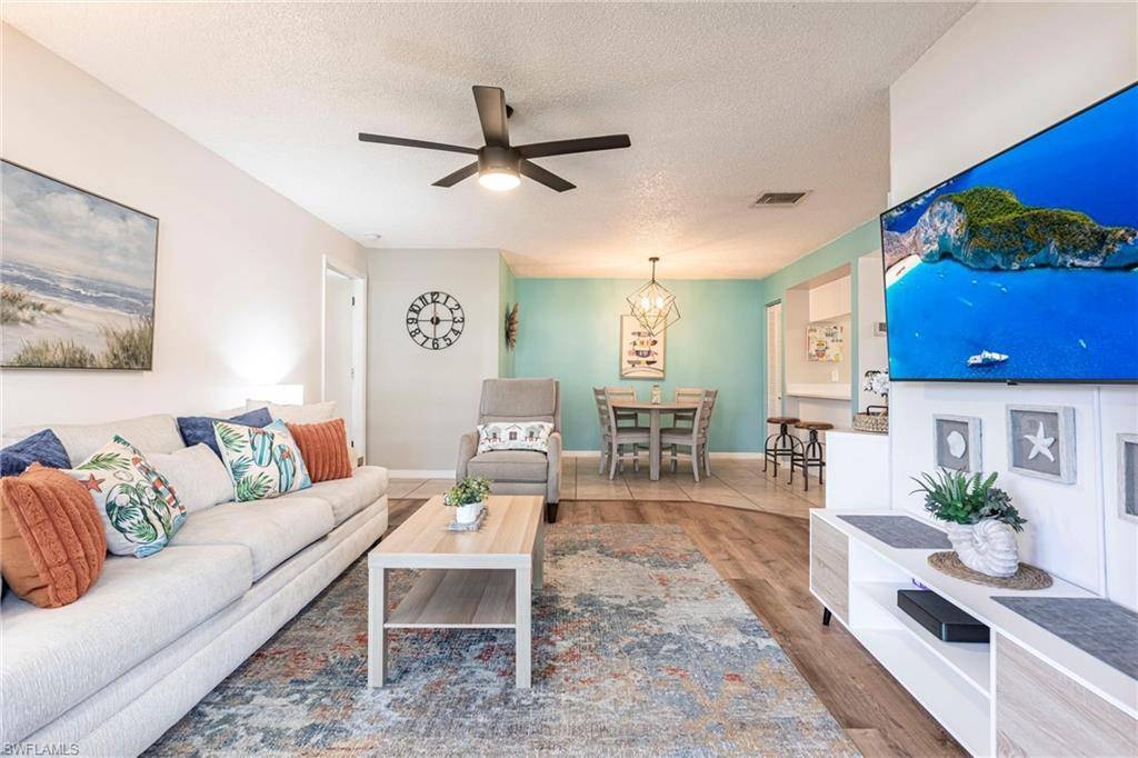 Fort Myers, FL 33919,14920 Summerlin Woods DR #3