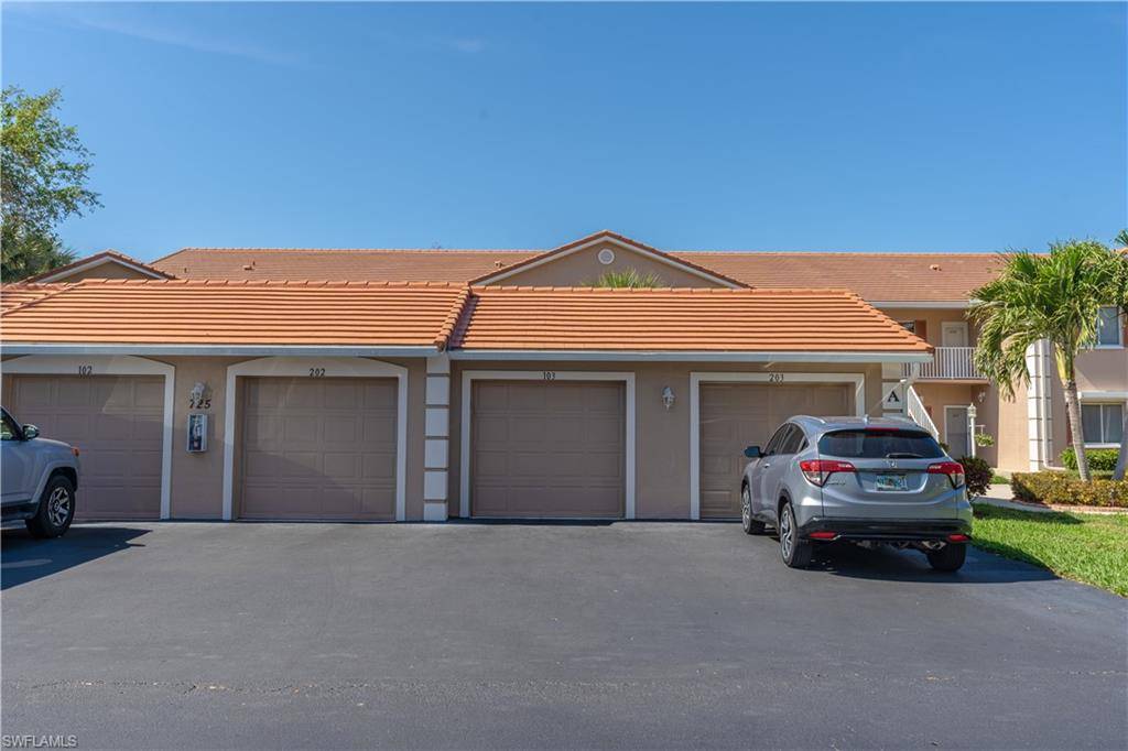 Naples, FL 34104,725 Saratoga CIR #A103