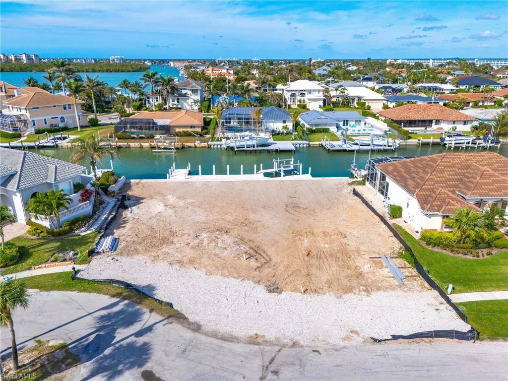 Marco Island, FL 34145,818 Elm CT