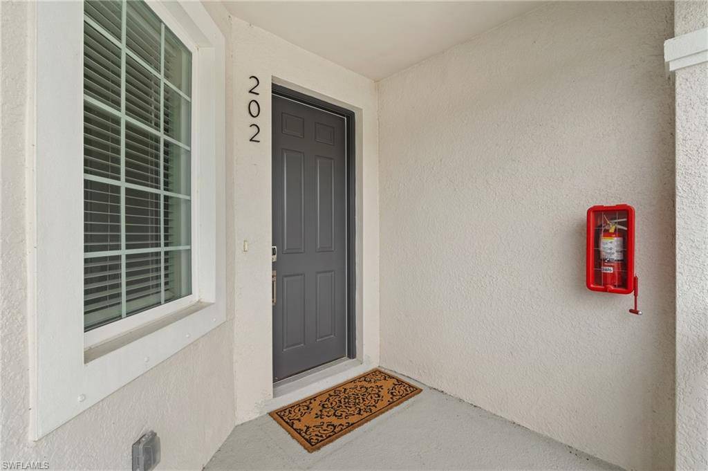 Fort Myers, FL 33913,11841 Venetian Lagoon DR #202