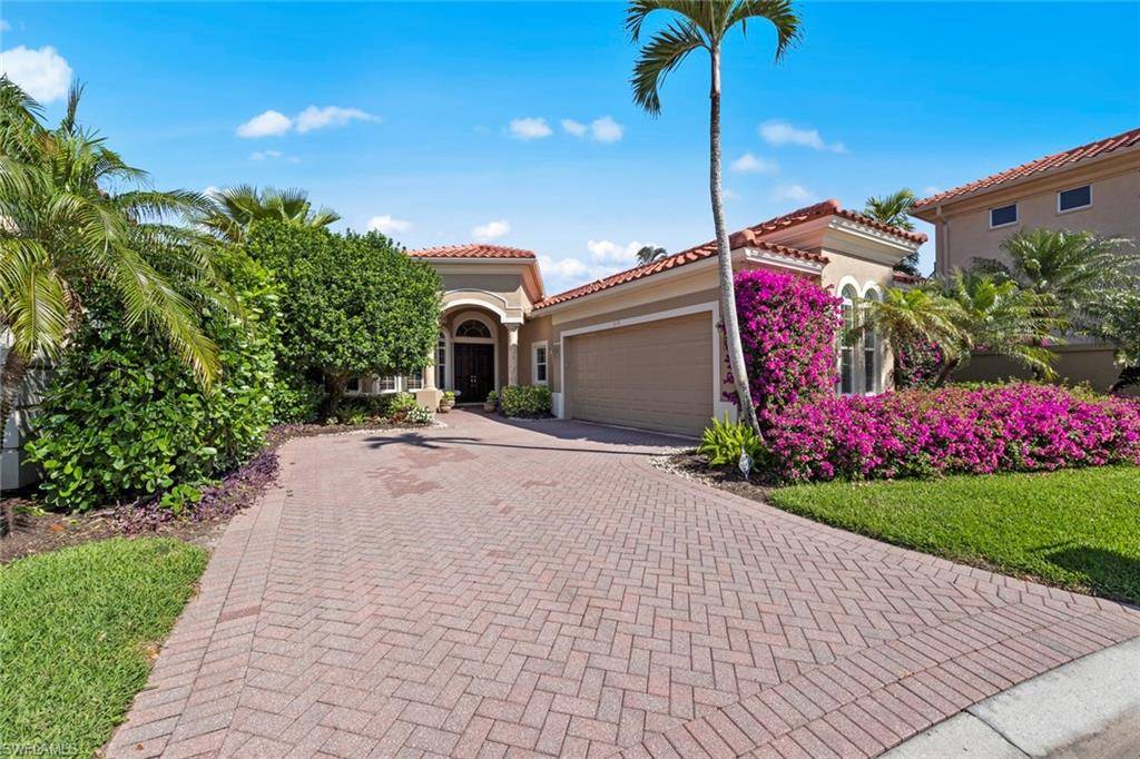 Naples, FL 34108,1438 Via Portofino