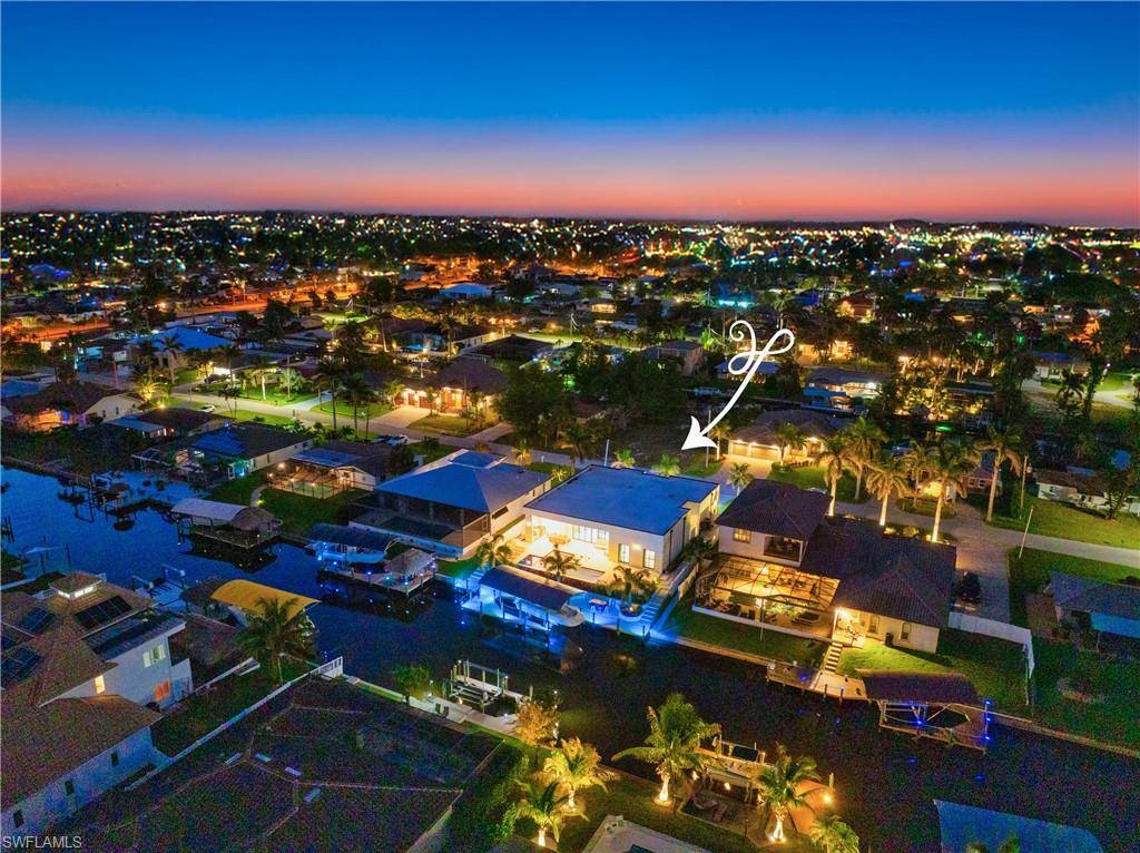 Cape Coral, FL 33904,836 Miramar CT