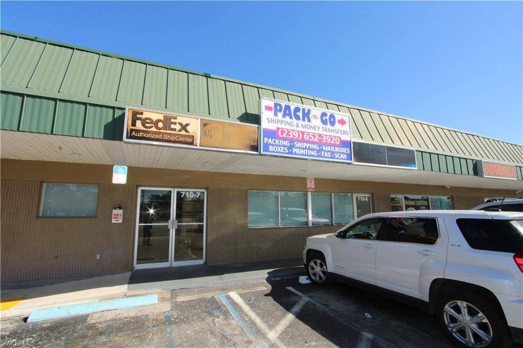 North Fort Myers, FL 33903,710 Pondella RD #6&7