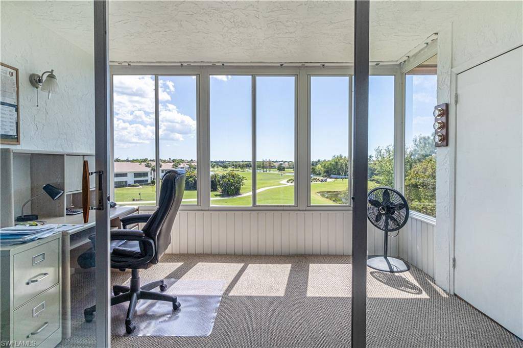 Fort Myers, FL 33907,1580 Pine Valley DR #405