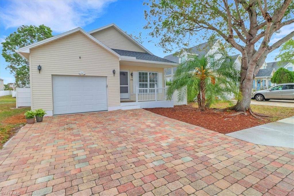 Naples, FL 34104,238 Leawood CIR