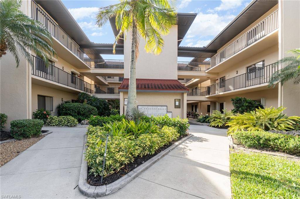 Fort Myers, FL 33912,13001 Cross Creek BLVD #1209
