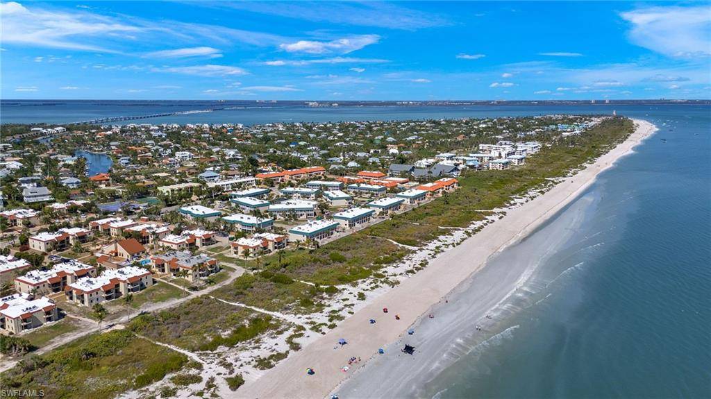 Sanibel, FL 33957,845 E Gulf DR #811