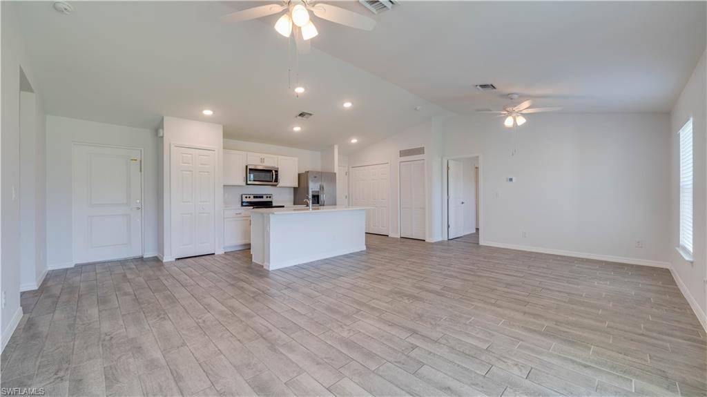 Cape Coral, FL 33993,202 NW 25th ST