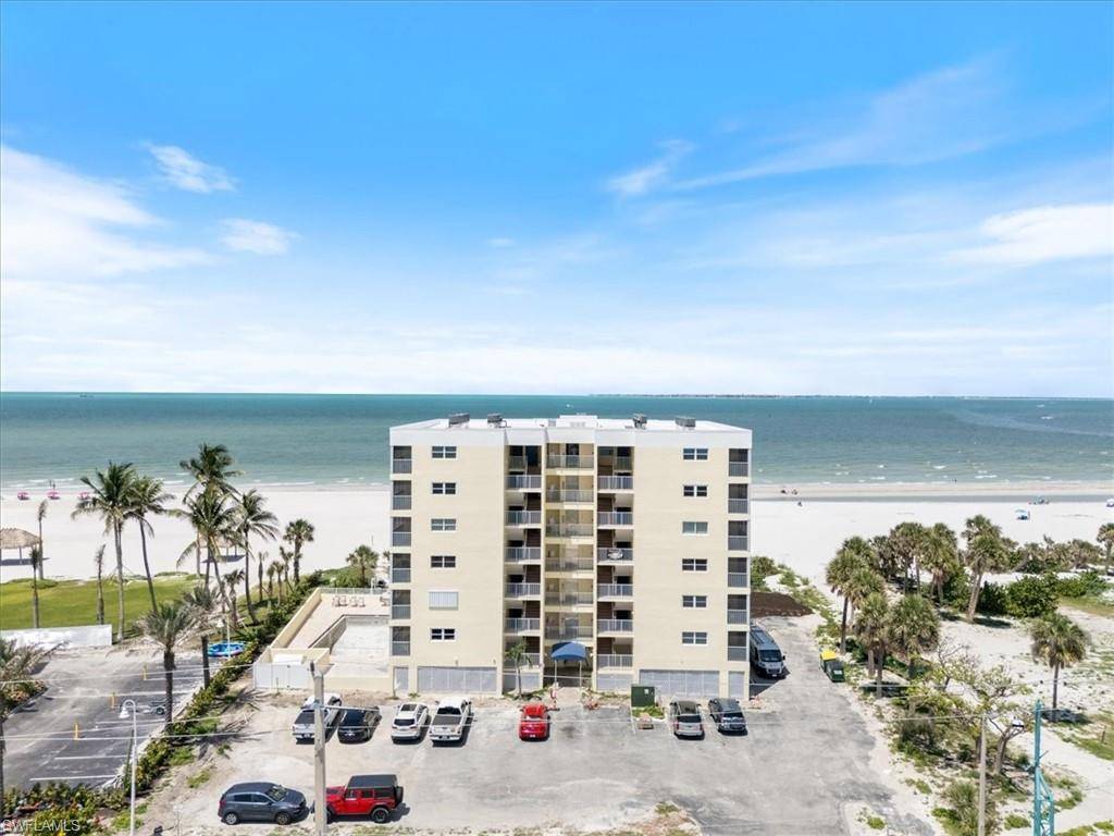 Fort Myers Beach, FL 33931,100 Estero BLVD #633