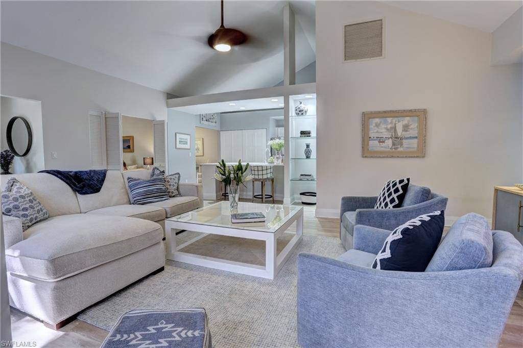Naples, FL 34105,124 Water Oaks WAY #18-62