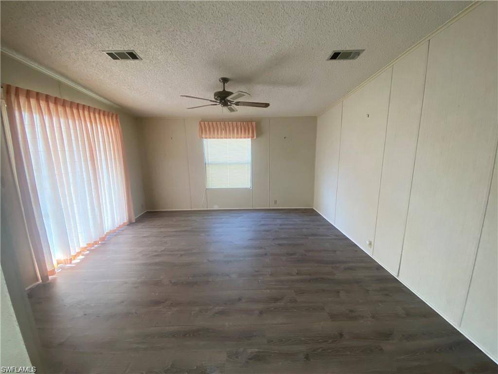 Bonita Springs, FL 34135,26356 Charlotte DR