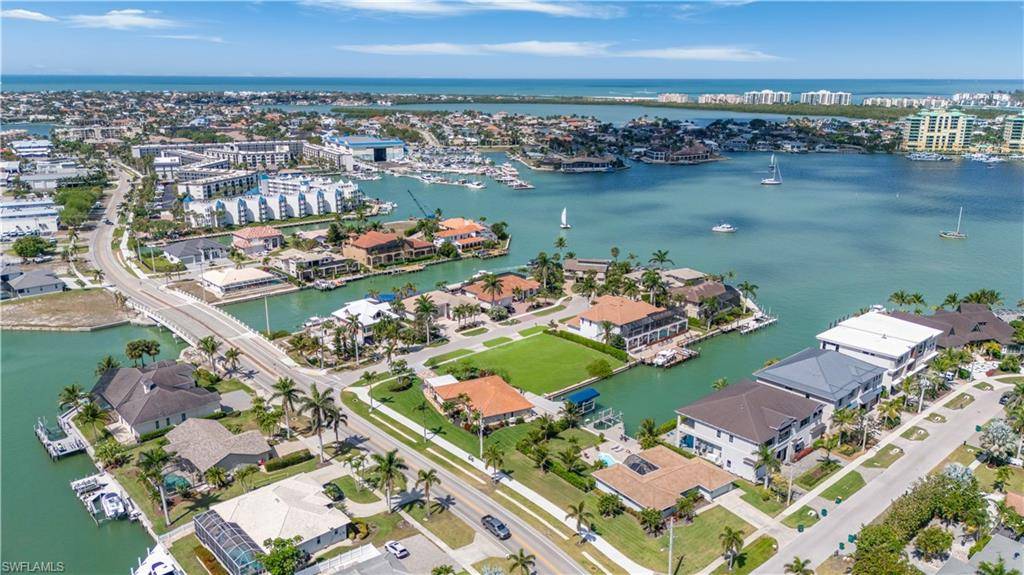 Marco Island, FL 34145,1211 Butterfly CT