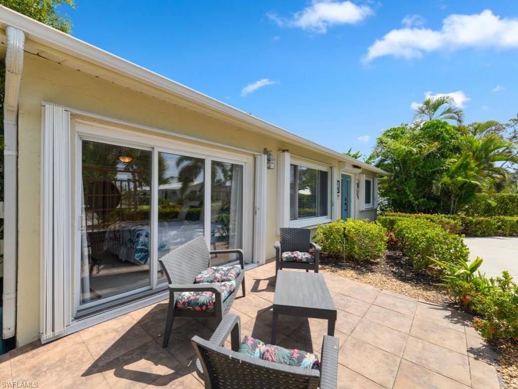 Bonita Springs, FL 34134,41 1st ST