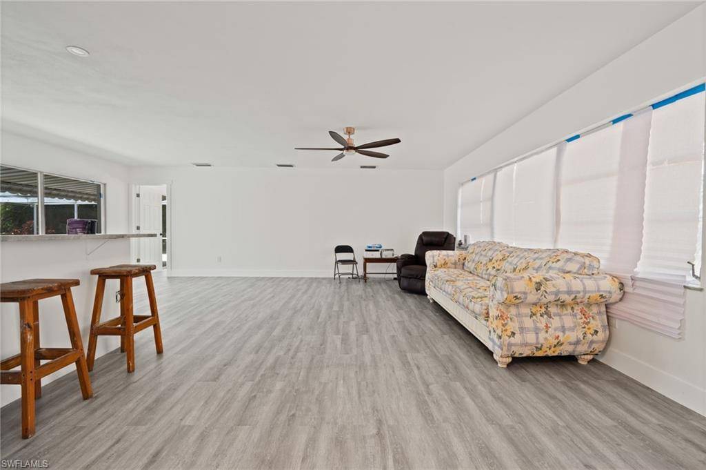 Fort Myers, FL 33919,10300 McGregor BLVD