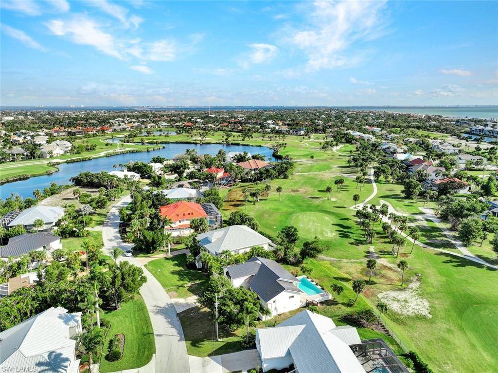 Sanibel, FL 33957,1304 Par View DR