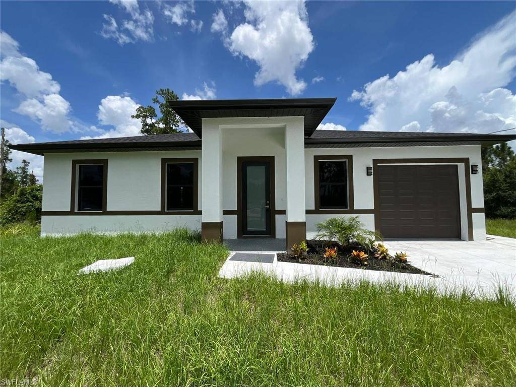 Lehigh Acres, FL 33974,463 Latic AVE S