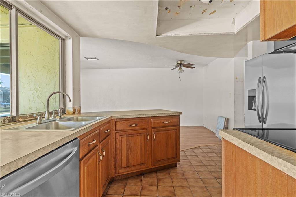 Fort Myers, FL 33919,1299 Kasamada DR