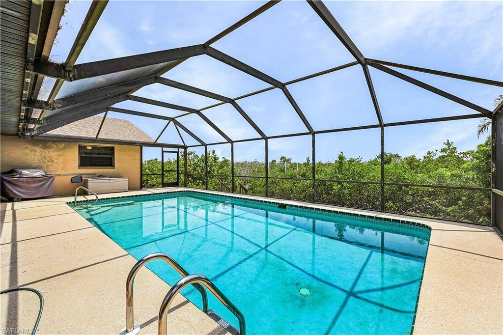 Bokeelia, FL 33922,5127 Genesee PKWY