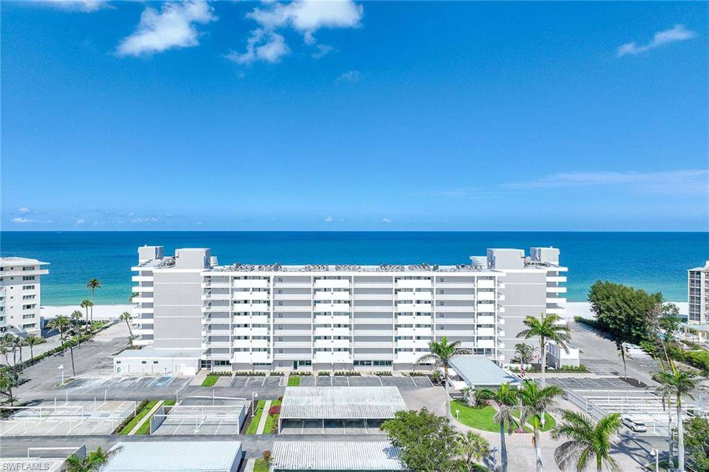 Naples, FL 34103,3443 Gulf Shore BLVD N #808