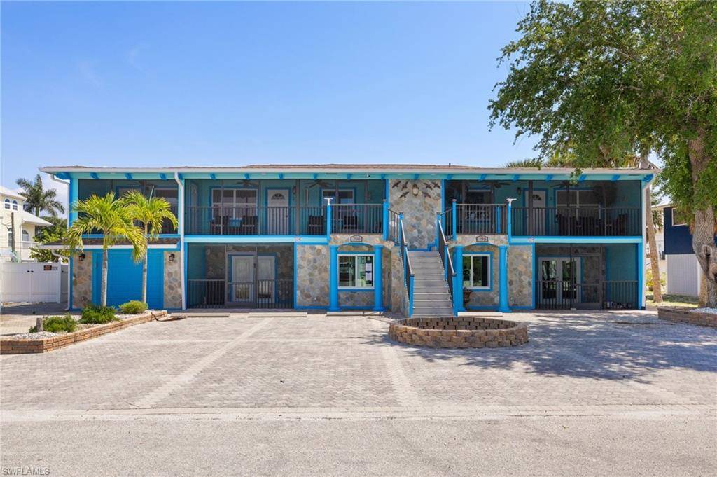 Fort Myers Beach, FL 33931,198-200 Anchorage ST #200