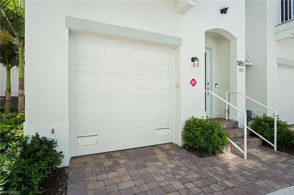 Cape Coral, FL 33914,5851 Shell Cove DR #101A