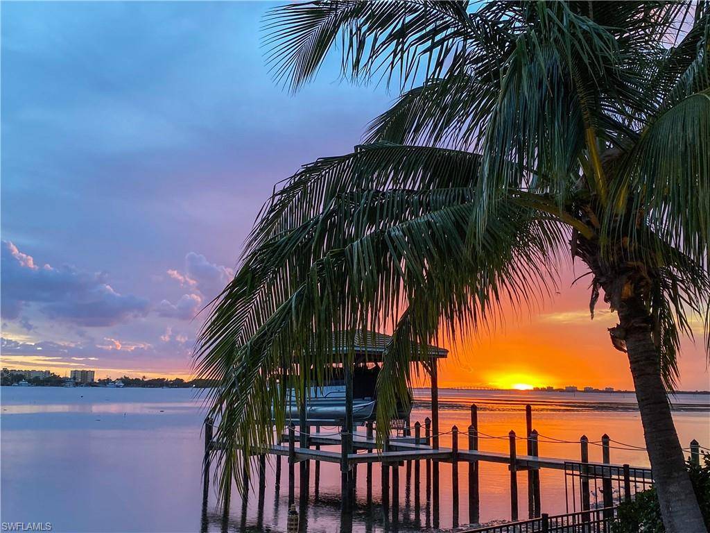 Fort Myers Beach, FL 33931,855 San Carlos DR