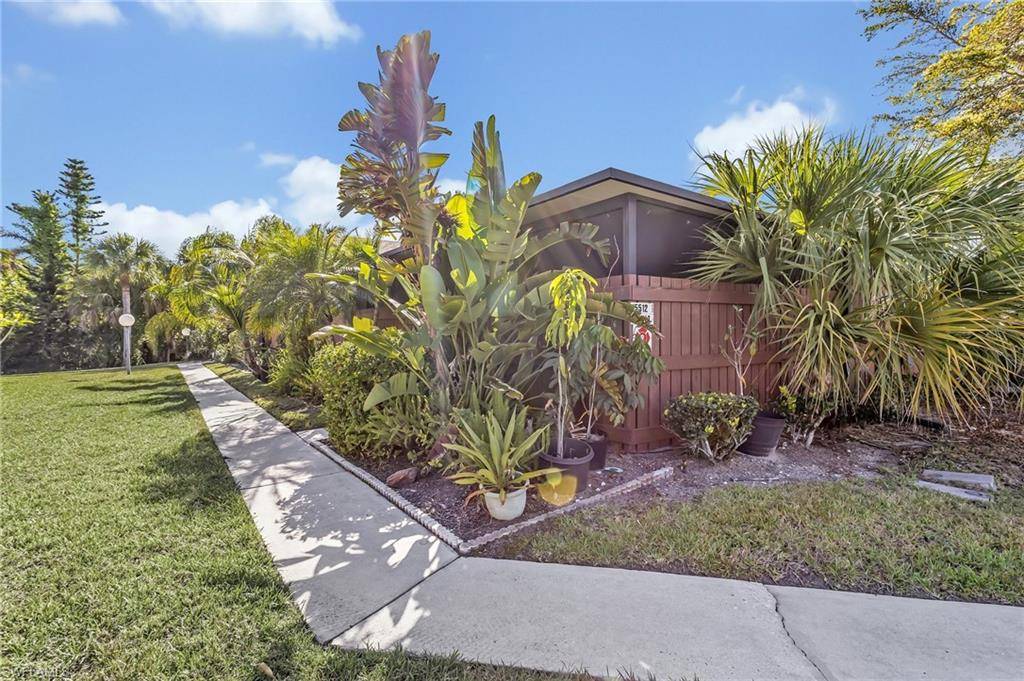 North Fort Myers, FL 33917,15514 Crystal Lake DR