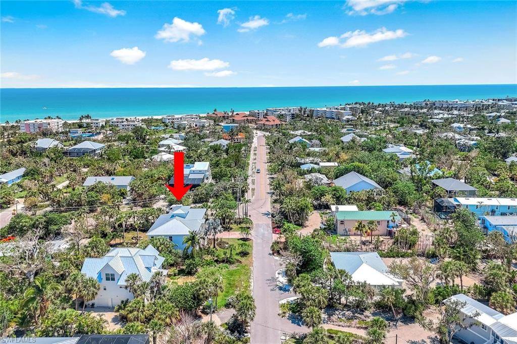 Sanibel, FL 33957,742 Nerita ST