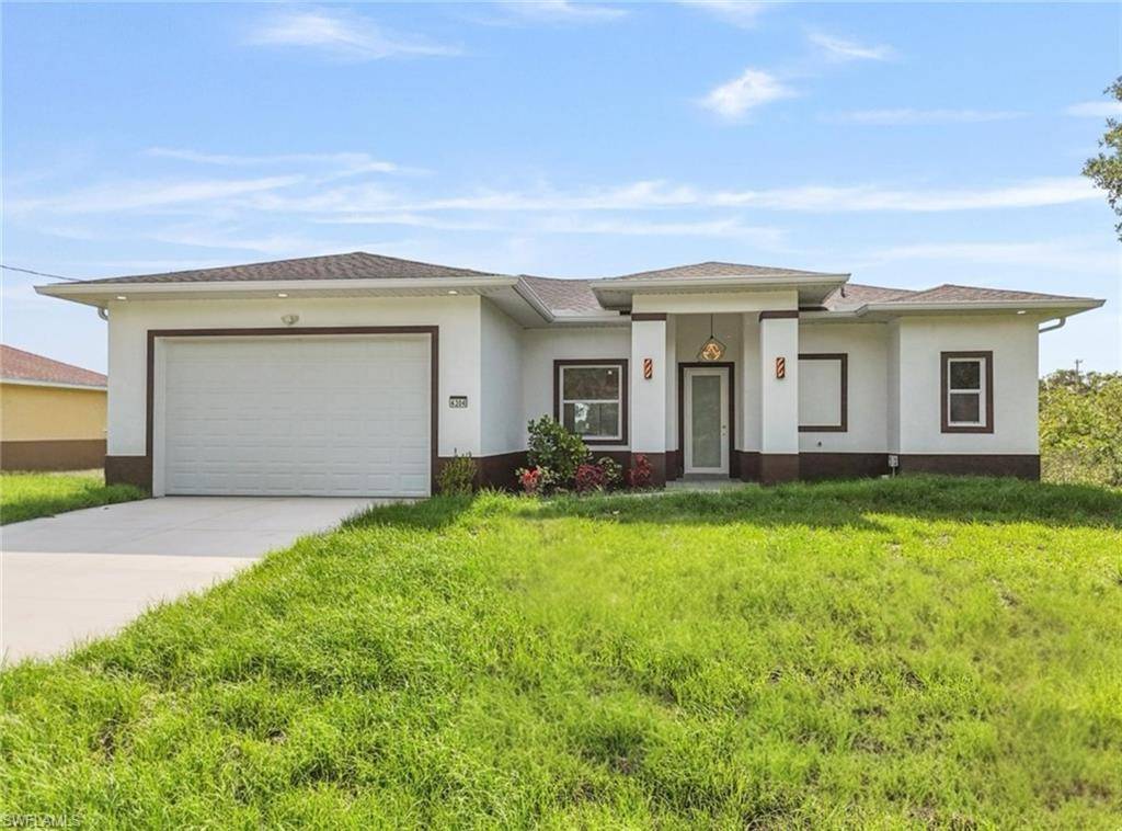 Lehigh Acres, FL 33976,4304 Loraine AVE S