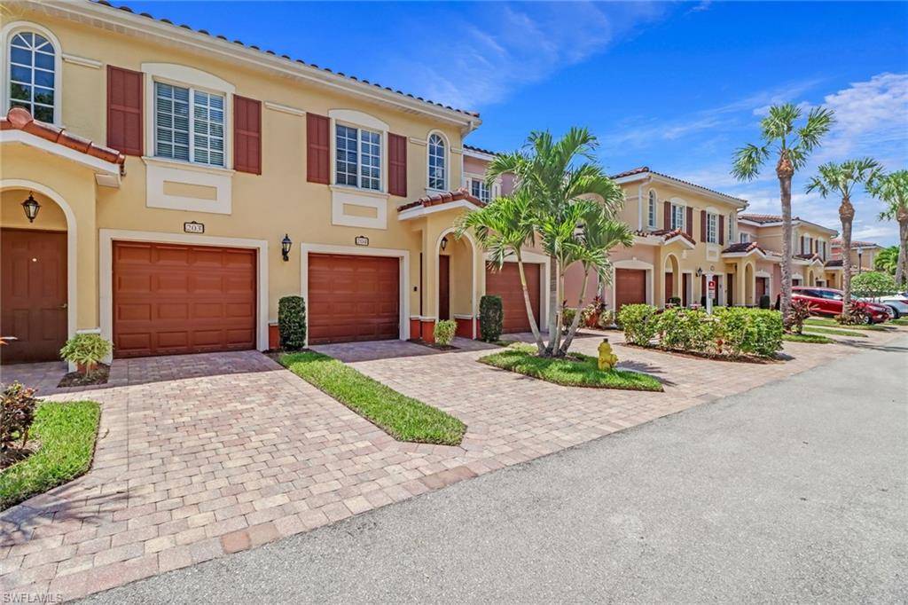 Estero, FL 33928,10025 Villagio Gardens LN #204