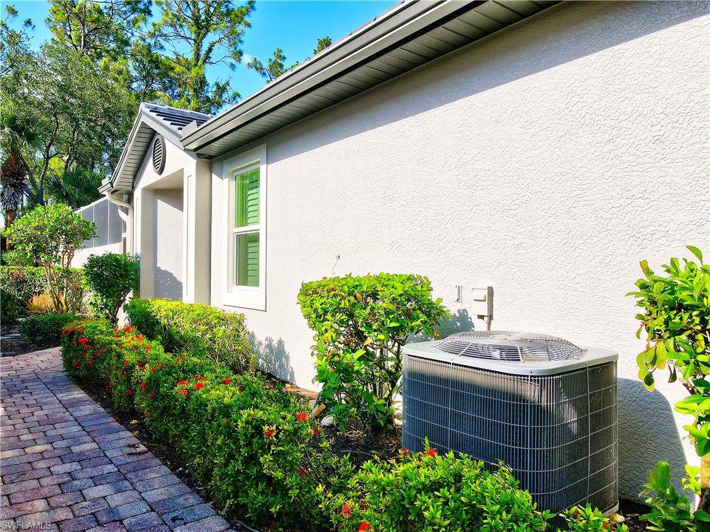 Naples, FL 34119,1757 Tarpon Bay DR S #57