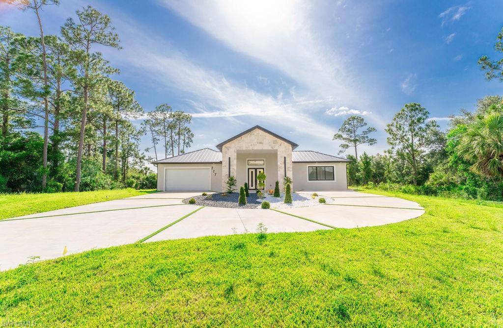 Lehigh Acres, FL 33972,717 Calvin AVE