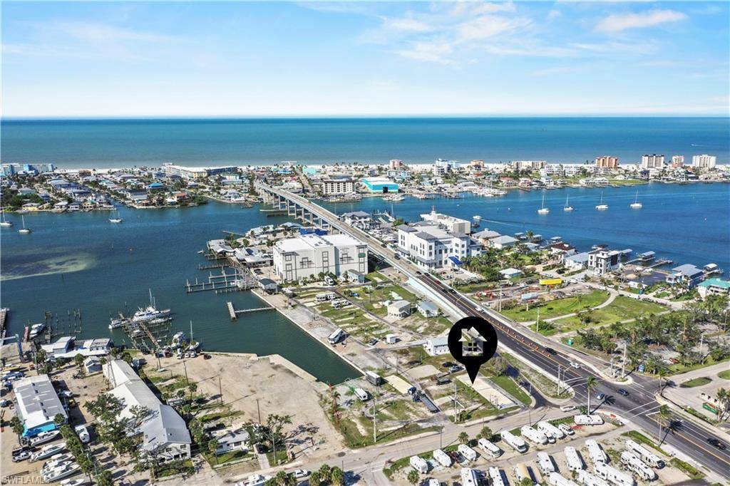 Fort Myers Beach, FL 33931,19281 #37 San Carlos BLVD