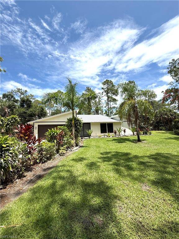 Naples, FL 34119,5531 Teak Wood DR