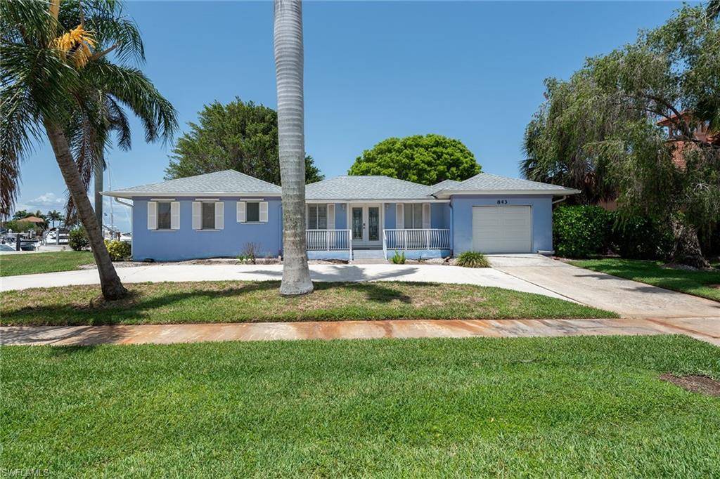 Marco Island, FL 34145,843 Buttonwood CT