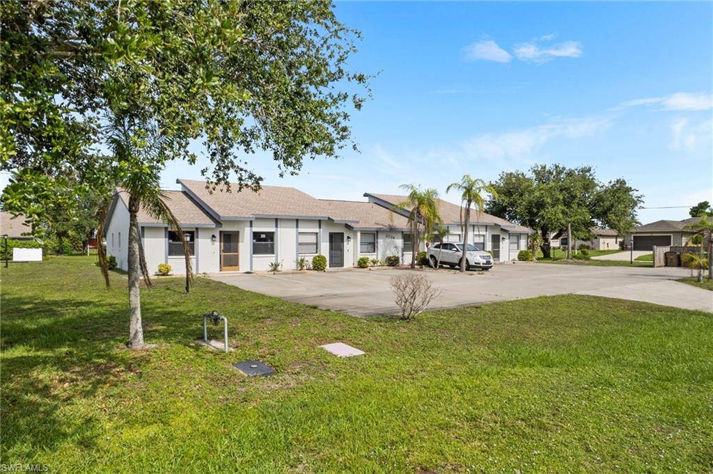 Cape Coral, FL 33914,3734 SW 8th CT #103