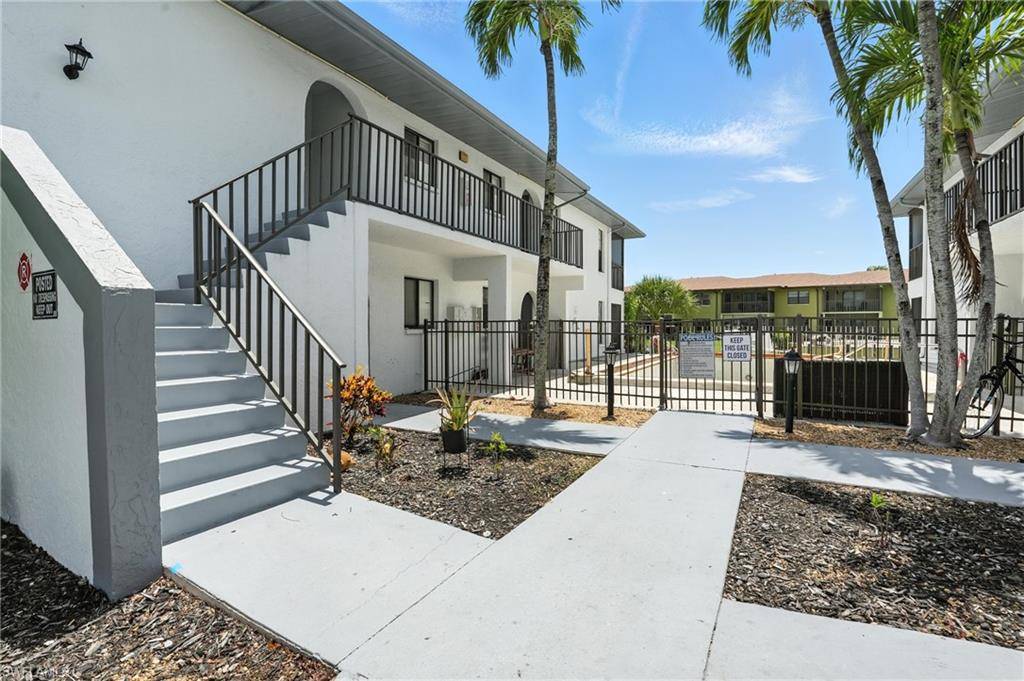 Cape Coral, FL 33904,4712 SE 5th PL #201