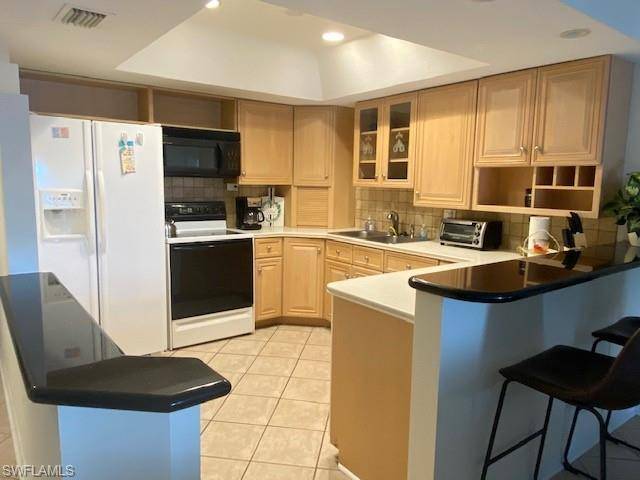 Naples, FL 34102,1320 Blue Point AVE #10