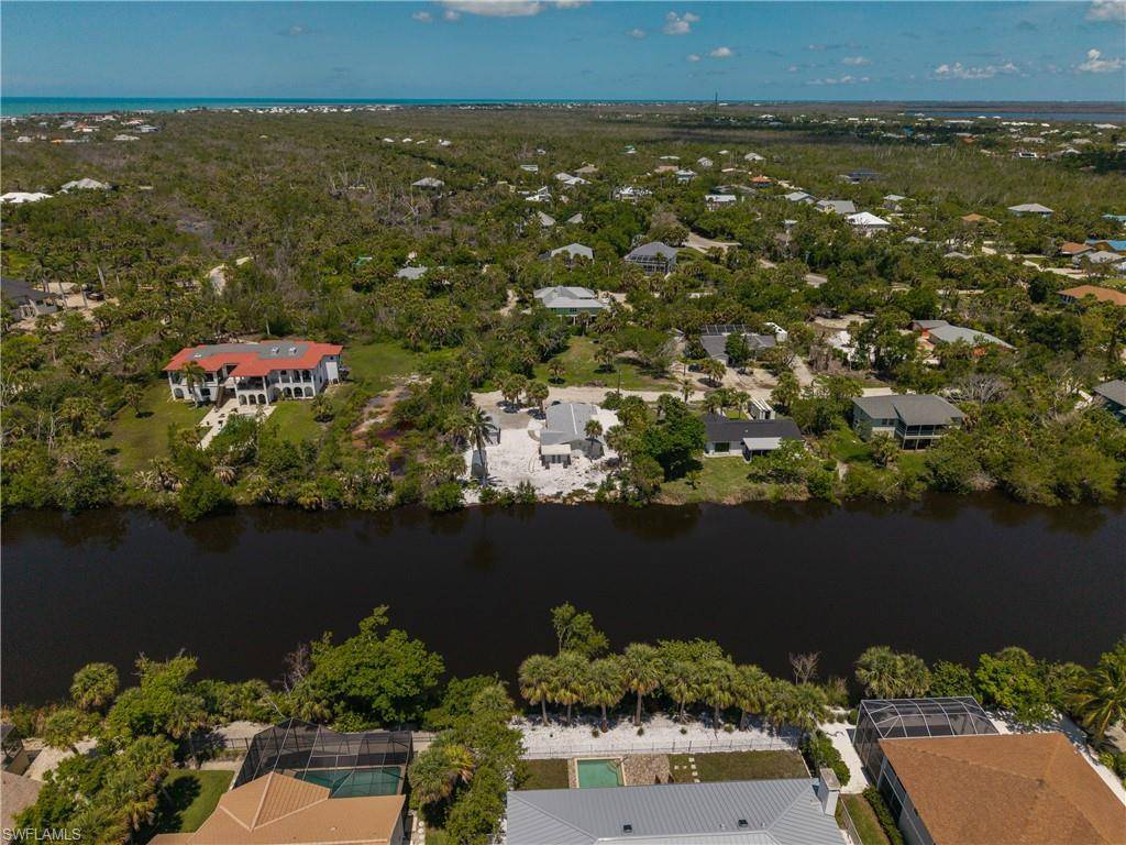 Sanibel, FL 33957,450 Birdsong PL