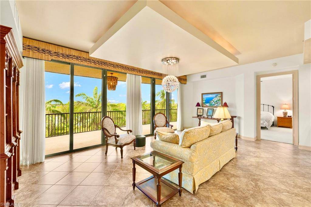 Fort Myers, FL 33907,14350 Riva Del Lago DR #402