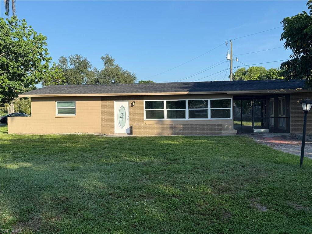 Lehigh Acres, FL 33971,401 W Oregon RD