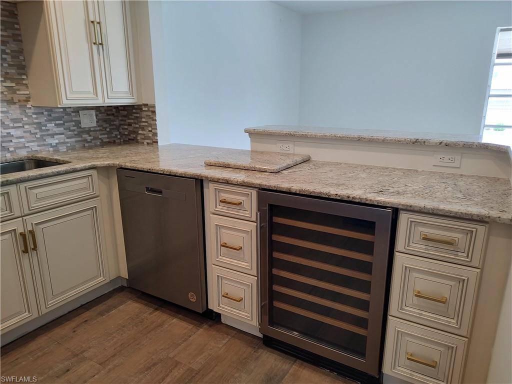 Cape Coral, FL 33904,4520 SE 6th PL #2B