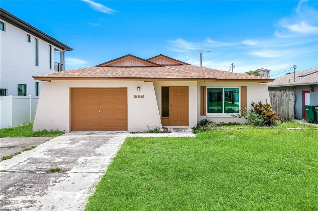 Naples, FL 34108,552 95th AVE N