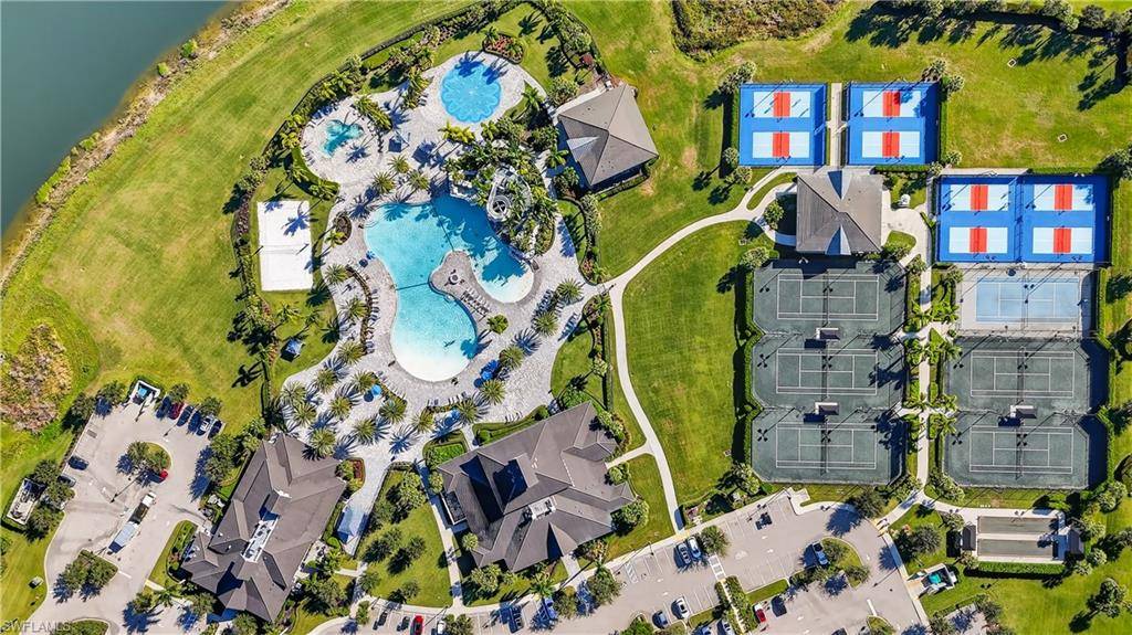 Estero, FL 33928,19821 Bittersweet LN