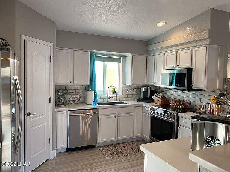 Lake Havasu City, AZ 86403,2085 Sandwood Dr #101