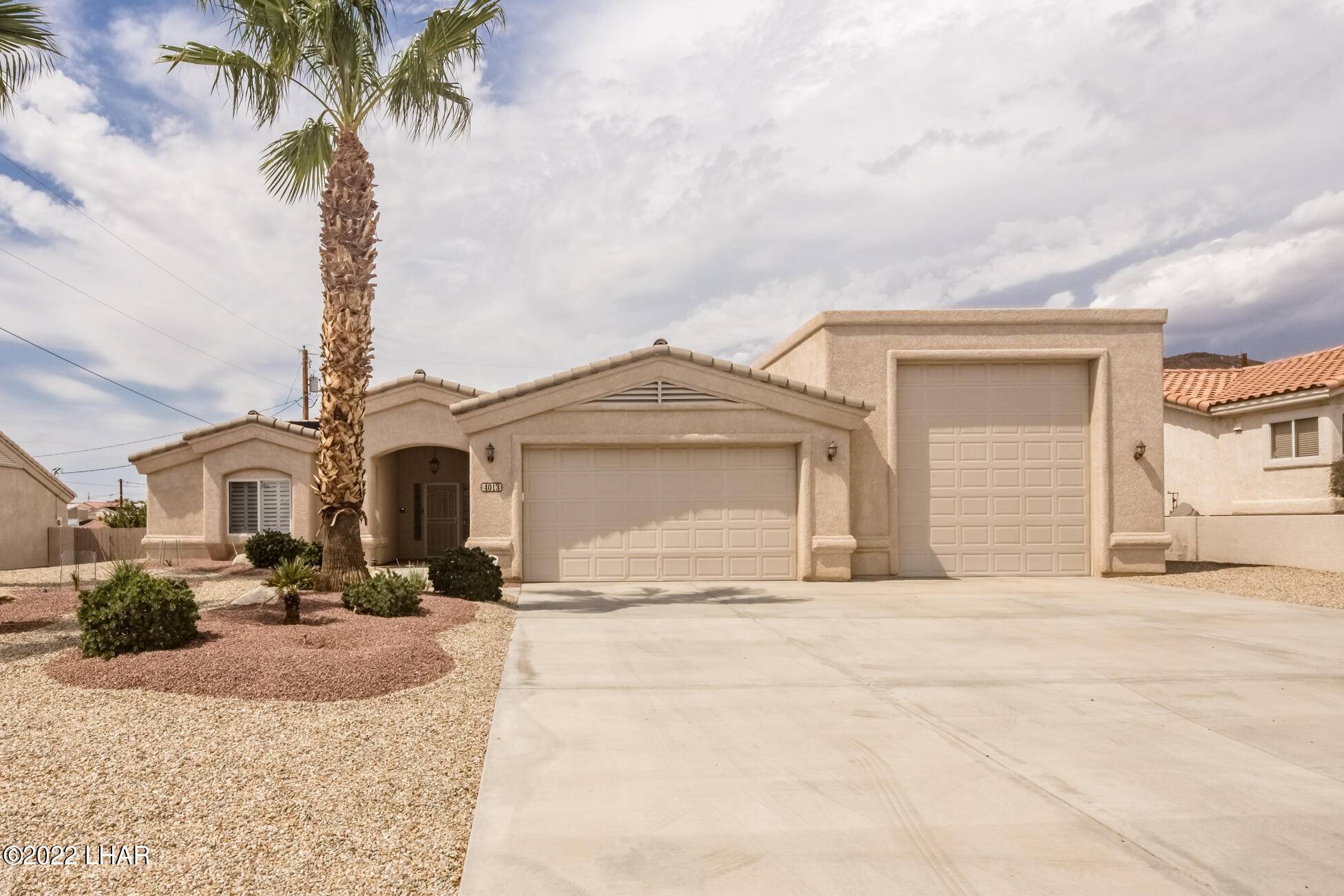 Lake Havasu City, AZ 86406,4013 Bluegrass Dr