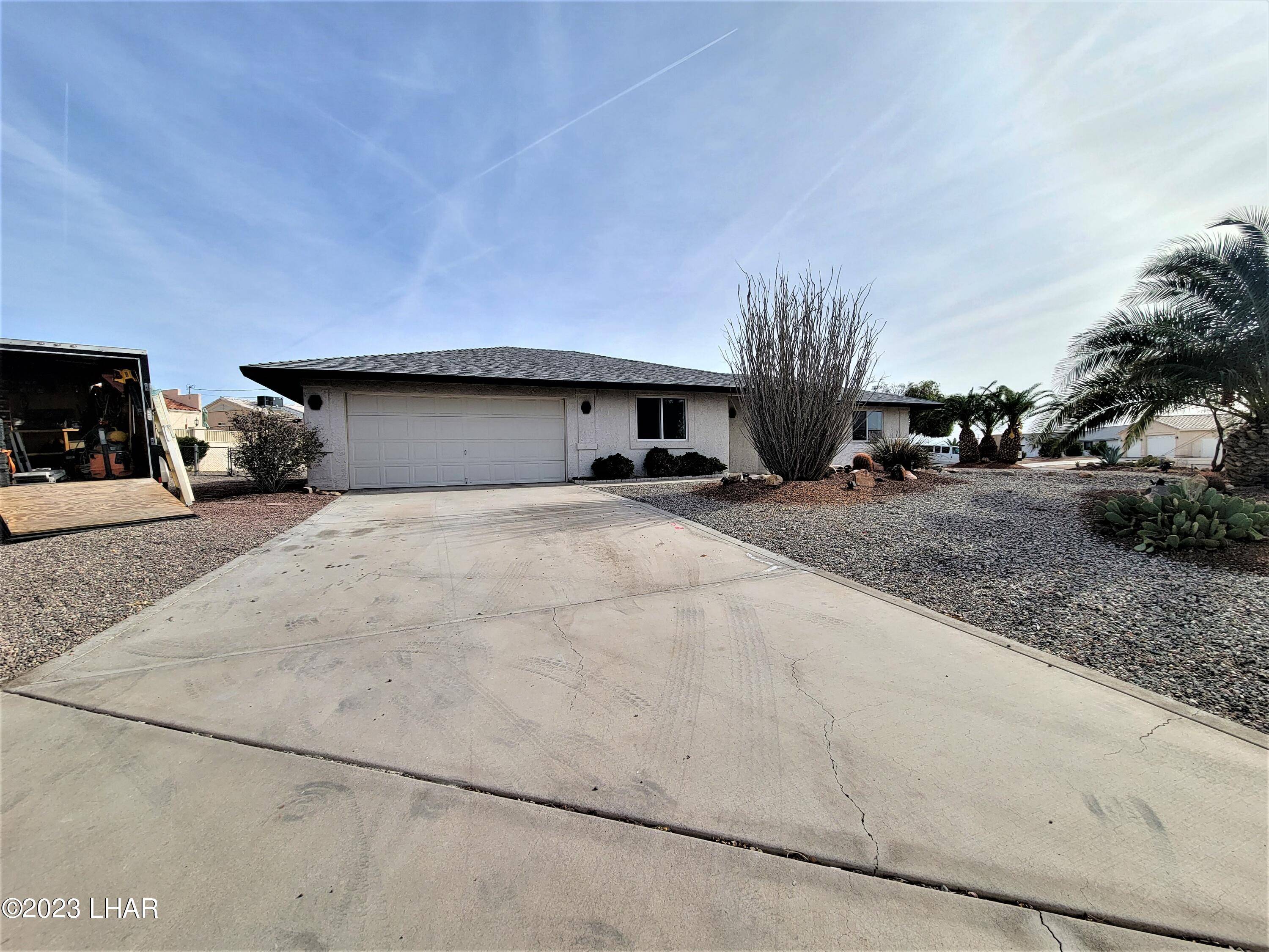 Lake Havasu City, AZ 86406,3816 Sweetgrass Dr