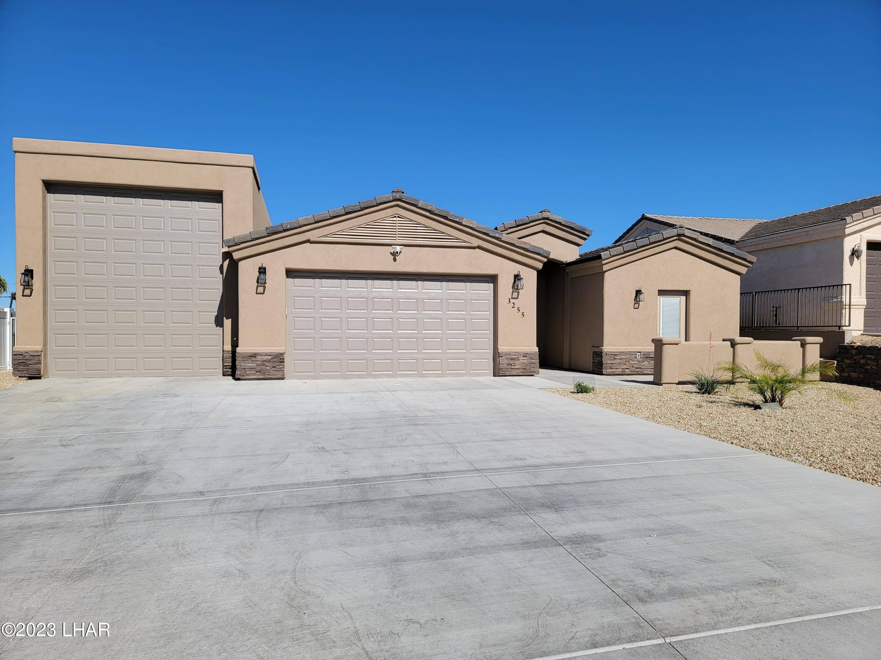 Lake Havasu City, AZ 86406,3255 Silver Saddle Dr